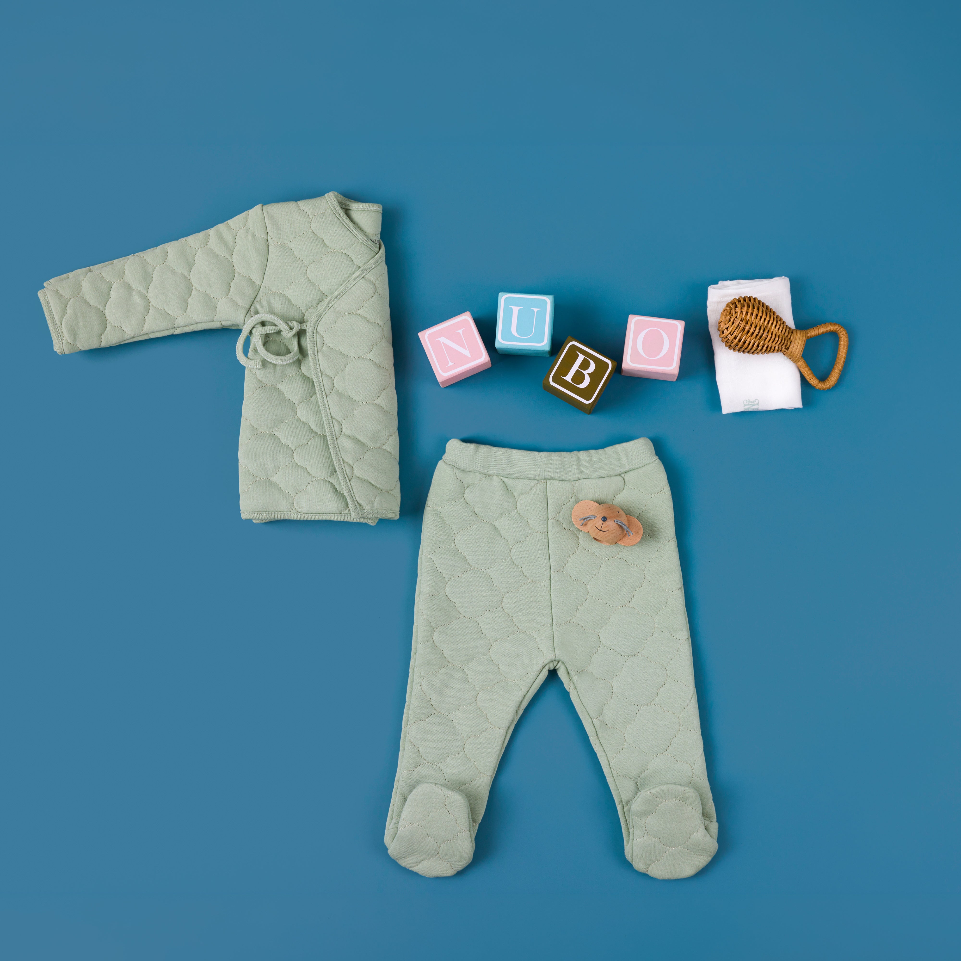 2-Piece Cloud Quilted Green Jacket & Pant Set